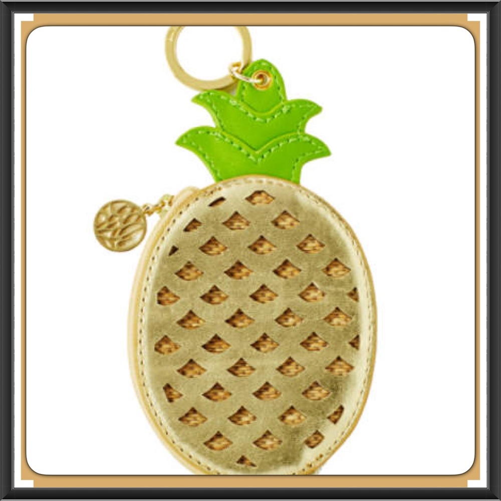 NWT Lilly Pulitzer Pineapple Coin Purse 🍍